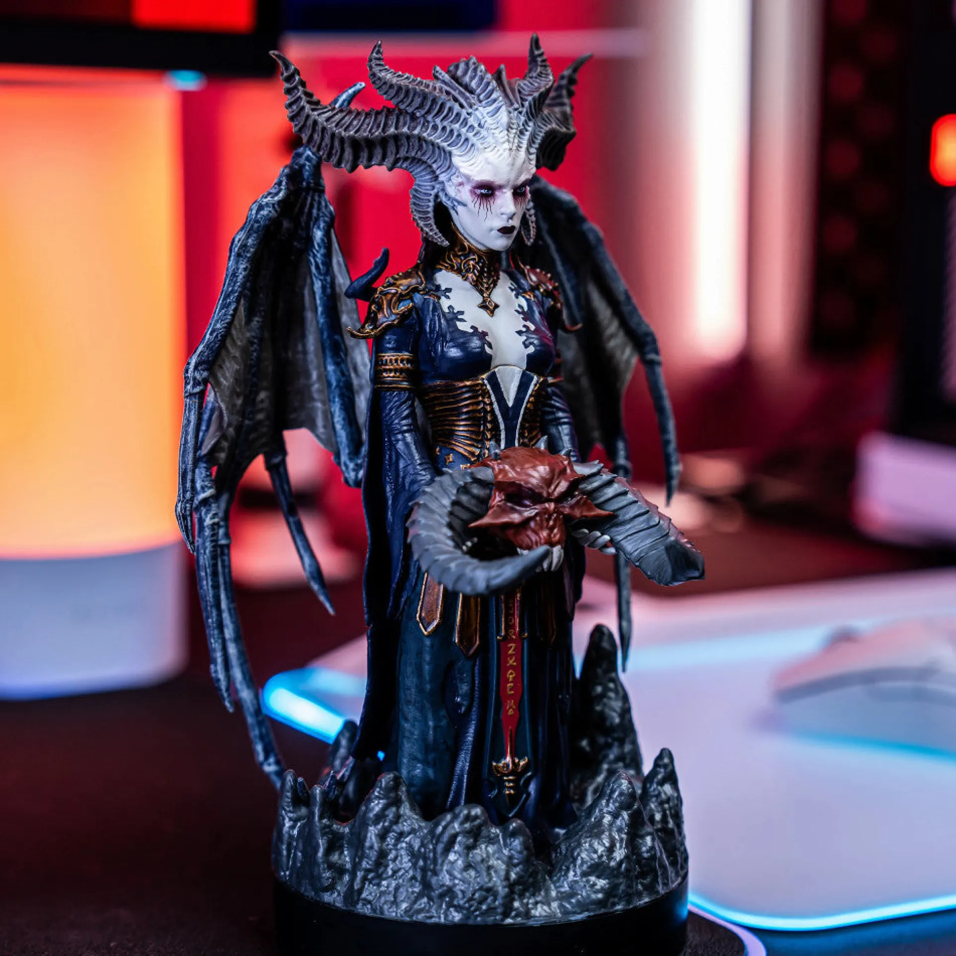 Diablo Lilith Cable Guys Phone and Controller Holder