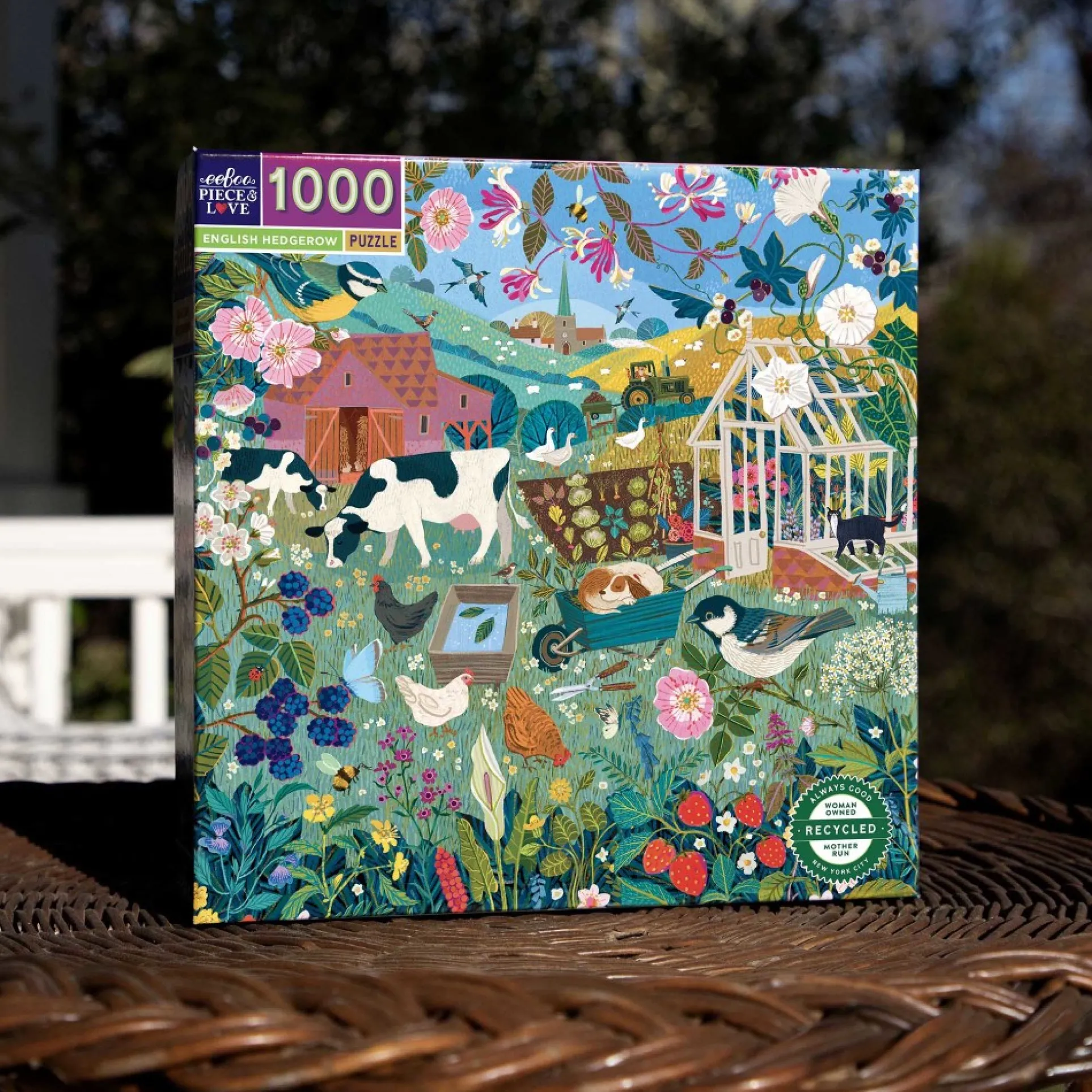 eeBoo Piece and Love English Hedgerow 1000 Piece Jigsaw Puzzle