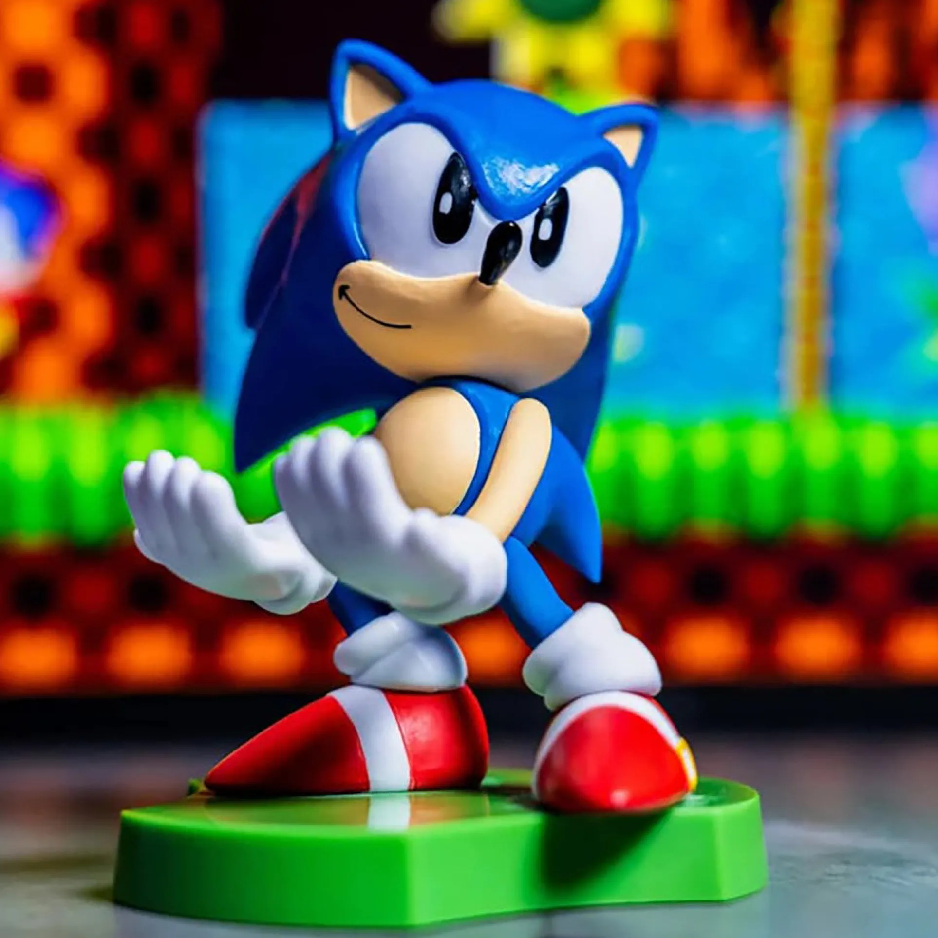 Exquisite Gaming Sonic Sliding - Earbud & Phone Holder