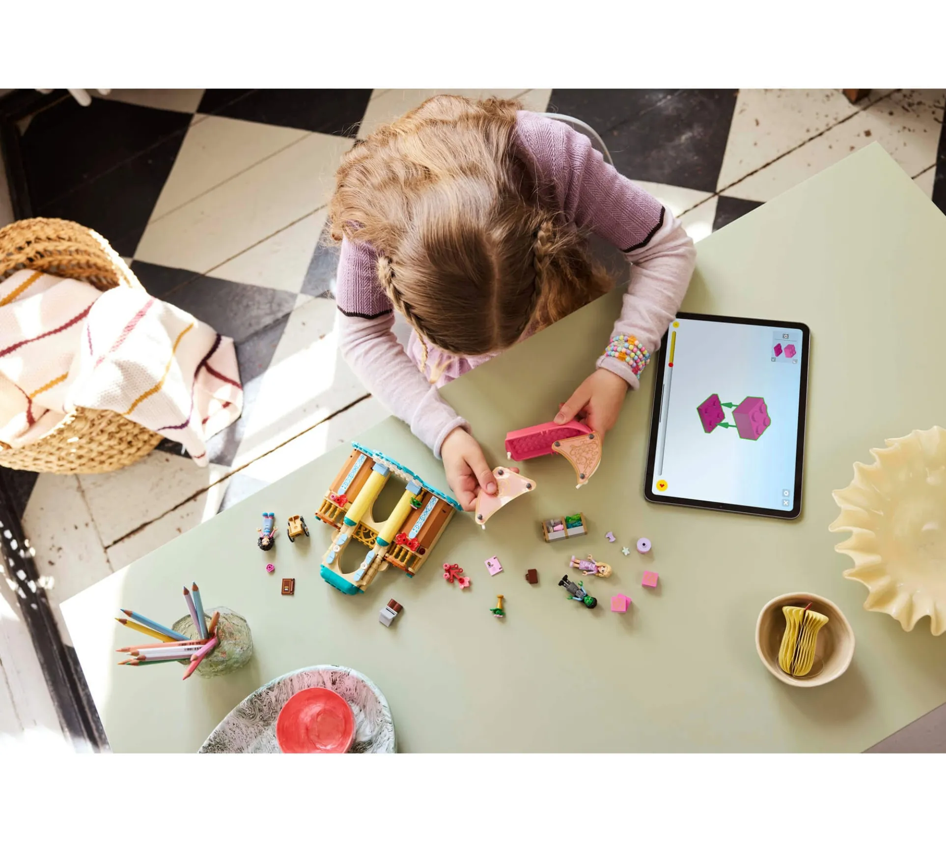 LEGO Wicked Shiz University Adventure Set with Glinda, Elphaba, & Nessarose 304 Pieces