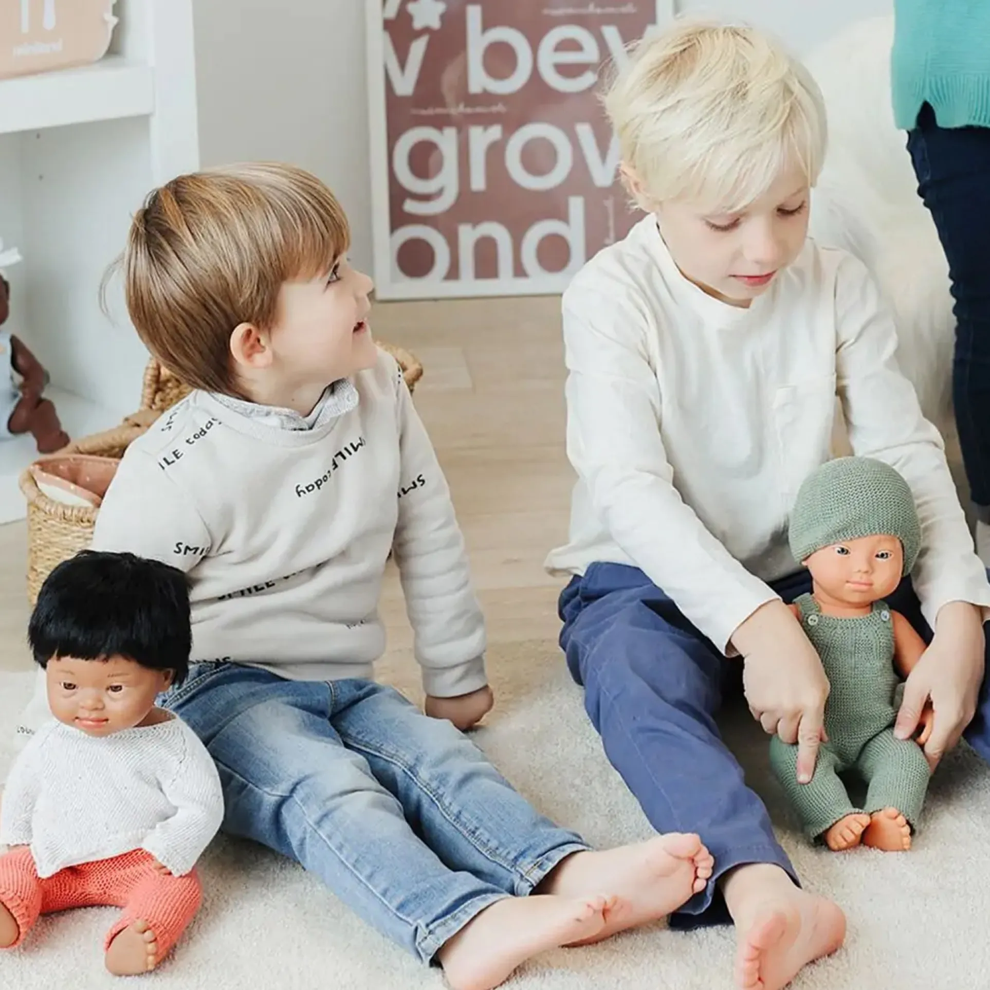 Miniland Knitted Outfit & Beanie for 15" Dolls - Eco-Friendly