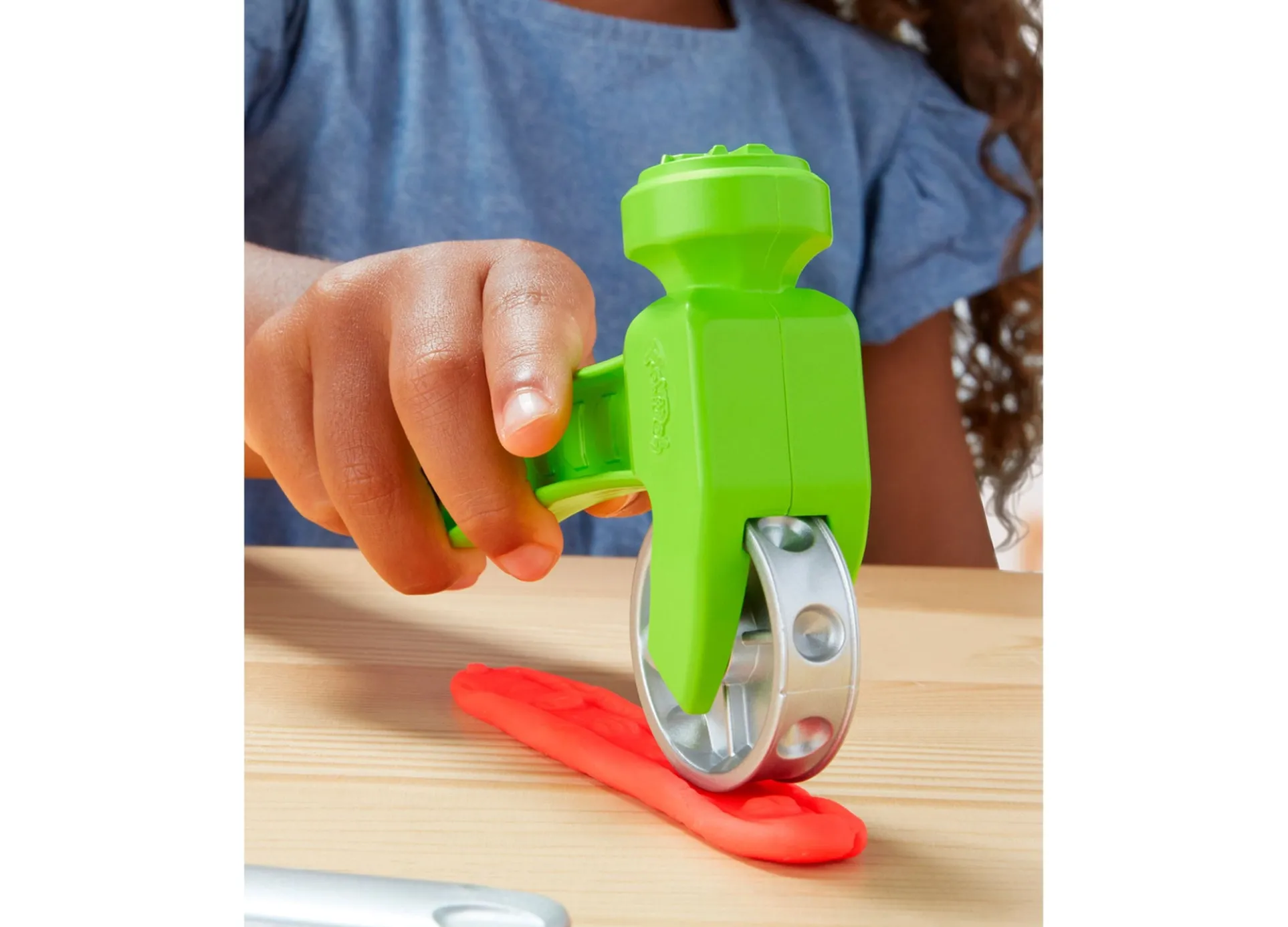 Play-Doh Stamp N Saw Tool Bench Creativity Set