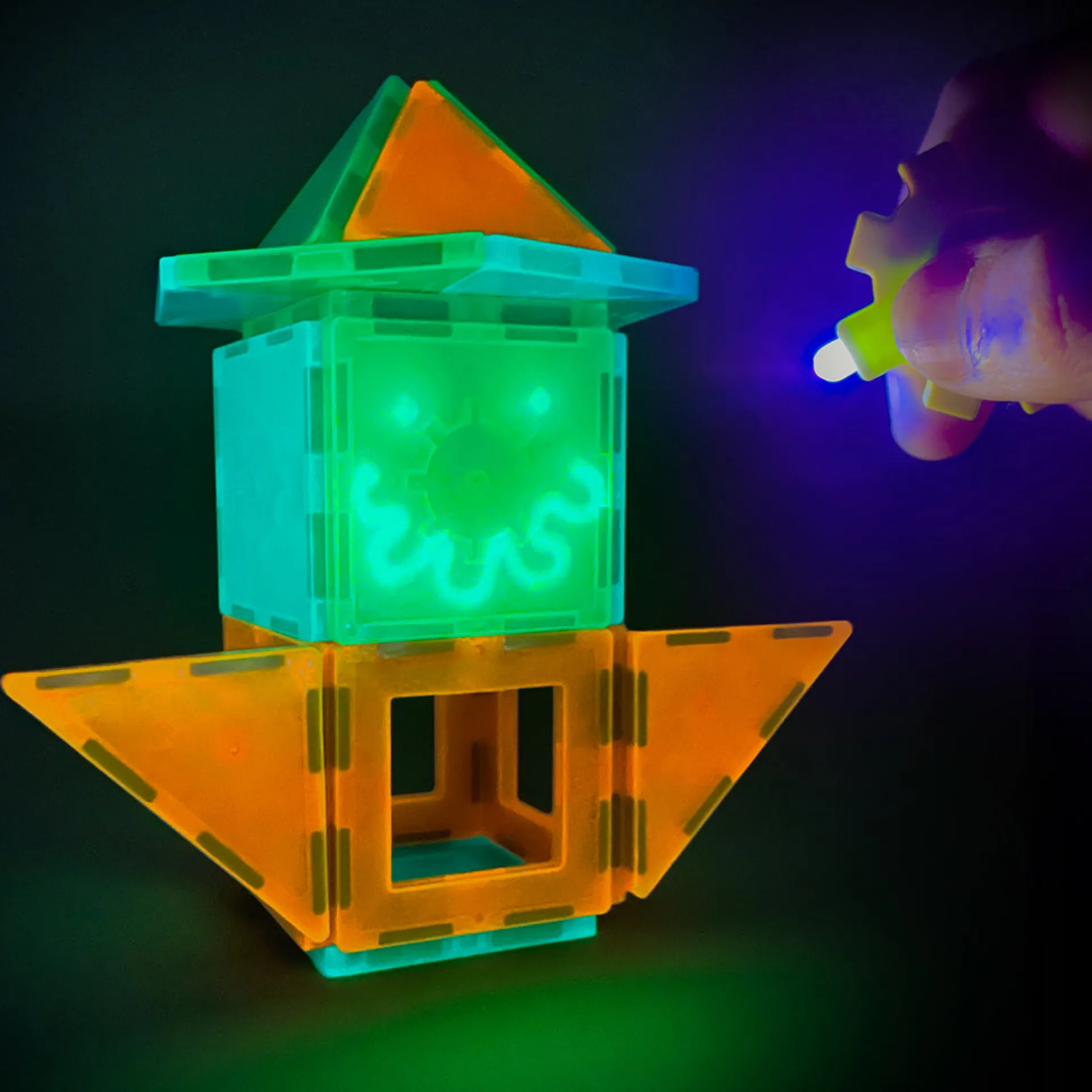 Tytan Magnetic Tiles Glow In The Dark V2.0 Kit - 60pcs