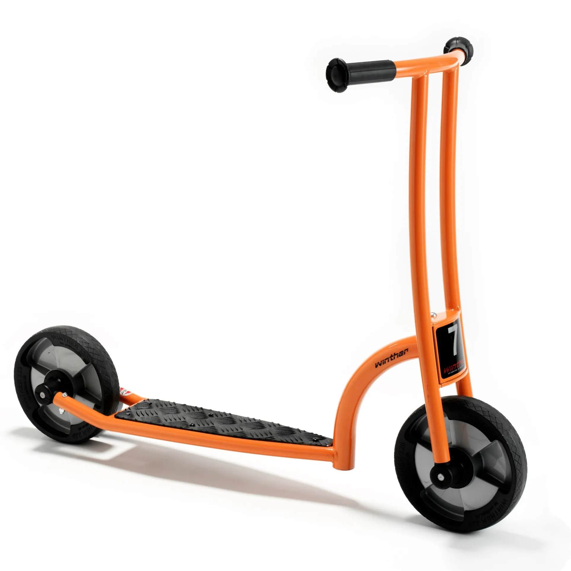 Winther Circleline Scooter: Masterful Coasting Adventure